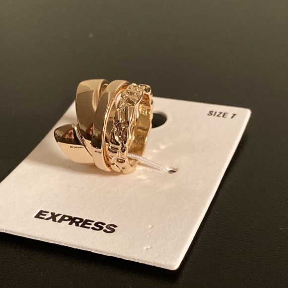 Express Gold-Tone Women's Ring Trio size 7 - Picture 2 of 3